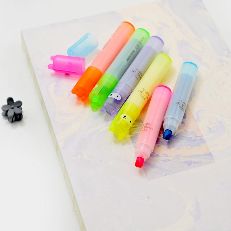 Rabbit Mini Highlighter Mini highlighter with rabbit motif